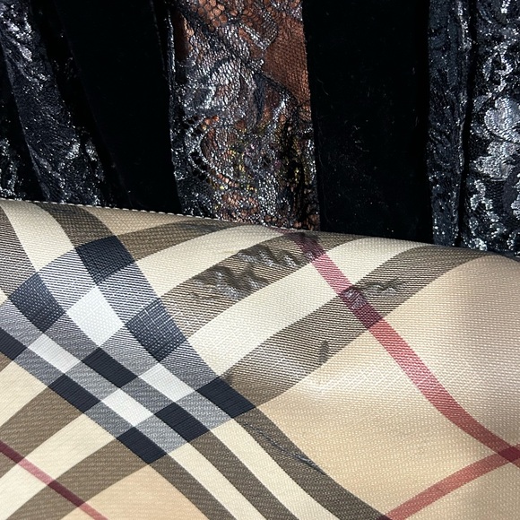 BURBERRY L Large Nova Check Plaid Black Patent Leather Messenger Laptop Bag - Picture 3 of 13